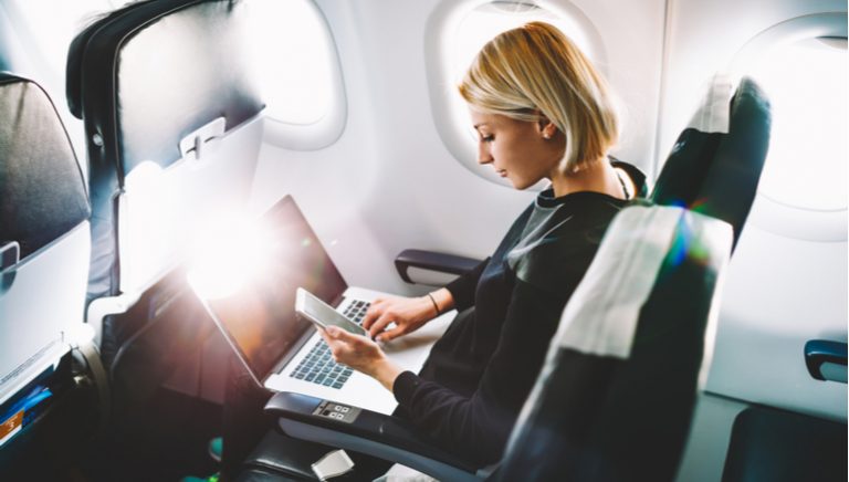 Comment voyager plus avec un emploi à temps plein